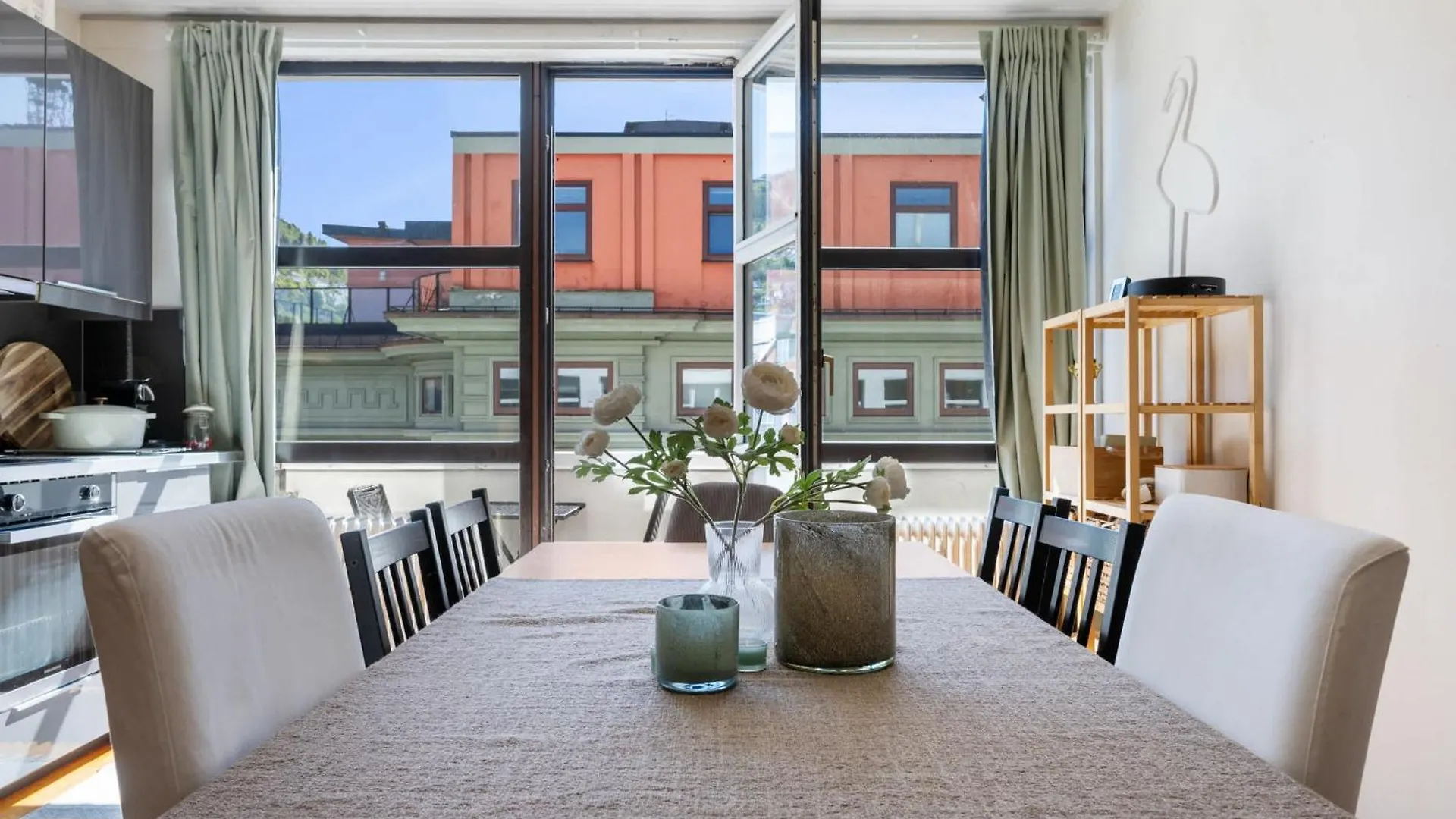 Spacious Top-Floor Apartment With View And Private Balcony Bergen 0*,  Norwegia